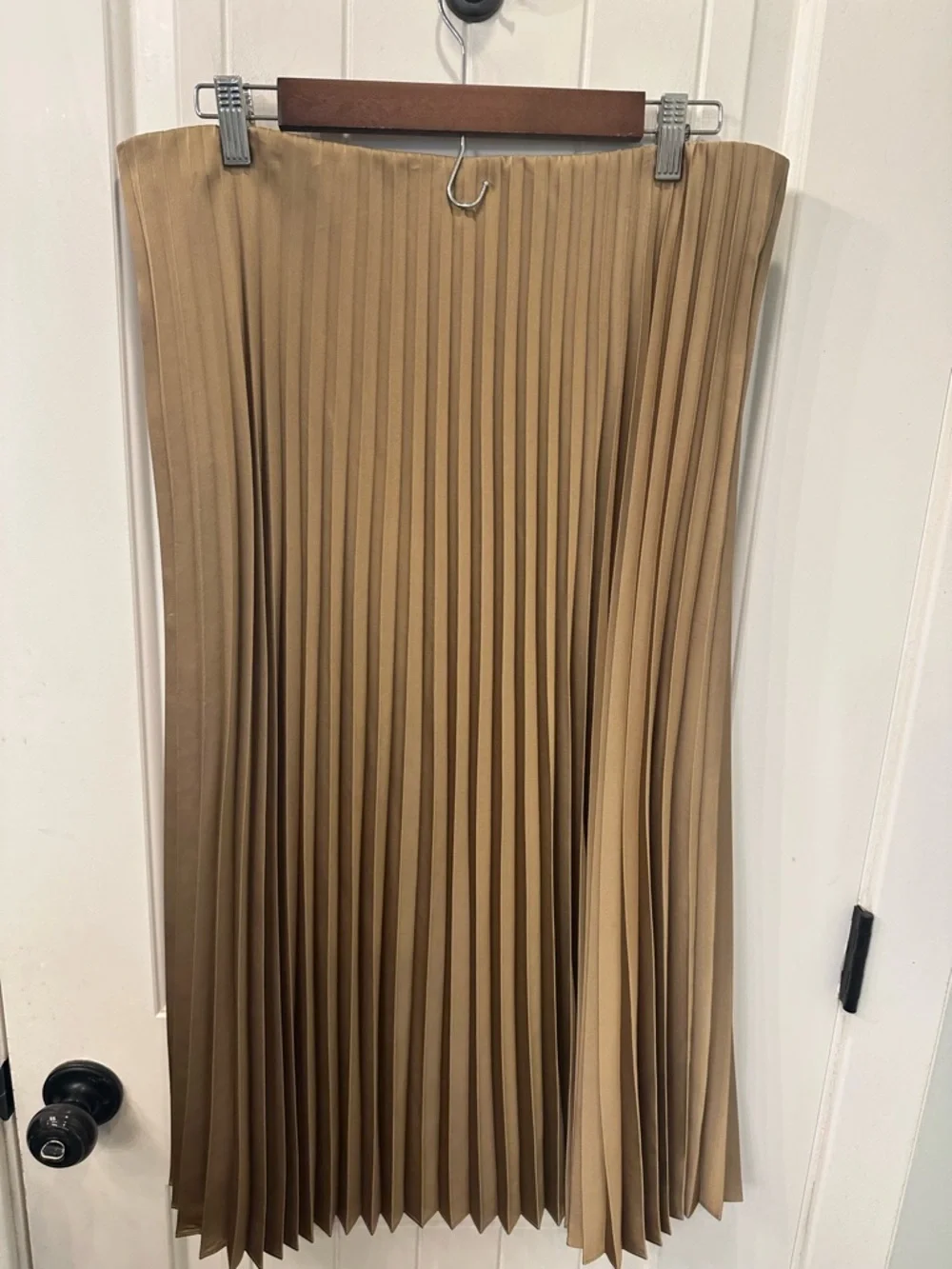 NWT J.Crew Gwyneth Pleated Slip Skirt Large Minimalist Quiet Luxury Camel